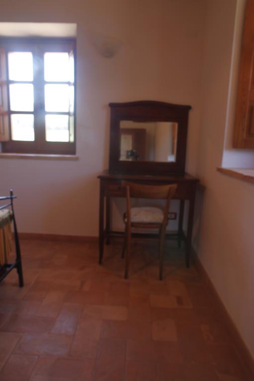 Borgo Buciardella Villa Baschi Bagian luar foto