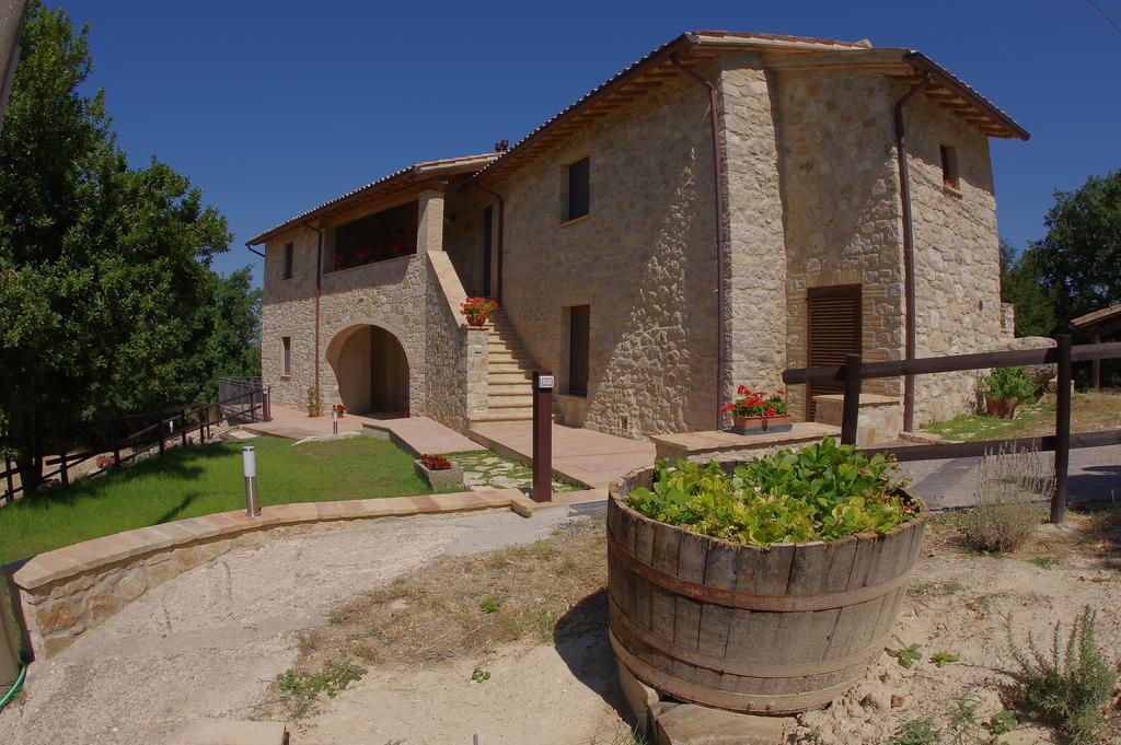 Borgo Buciardella Villa Baschi Bagian luar foto