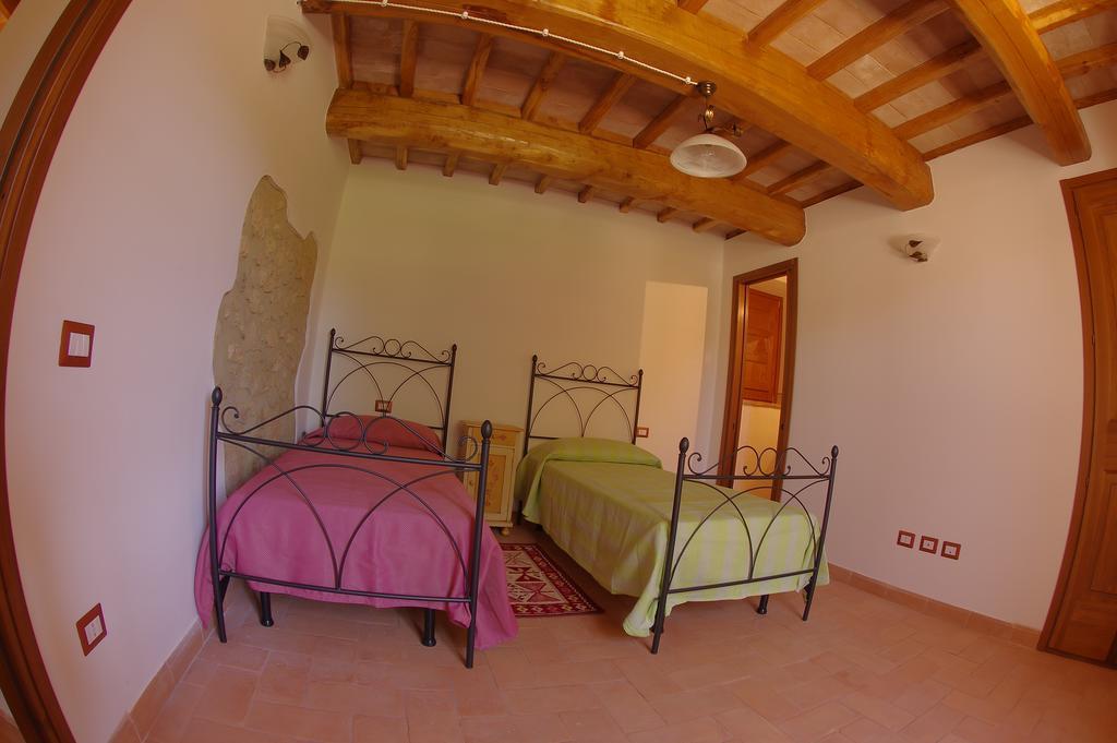 Borgo Buciardella Villa Baschi Bagian luar foto